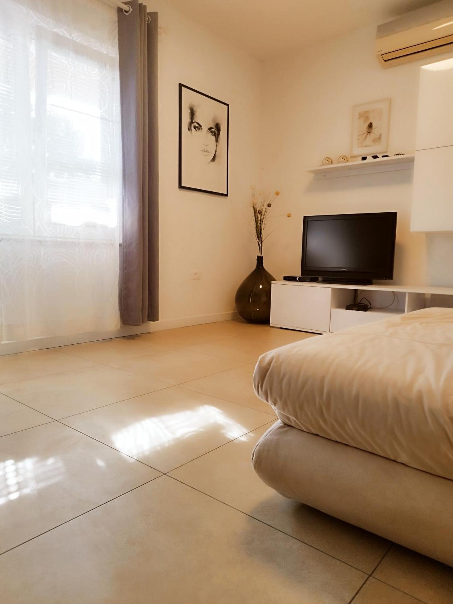 Apartments Merlin Новиград Экстерьер фото
